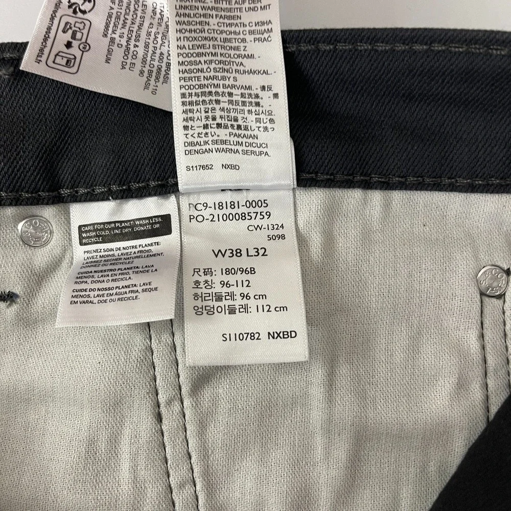 Levis 541 Jeans Mens 38x32 Gray Athletic Tapered Dark Wash Stretch Denim Casual